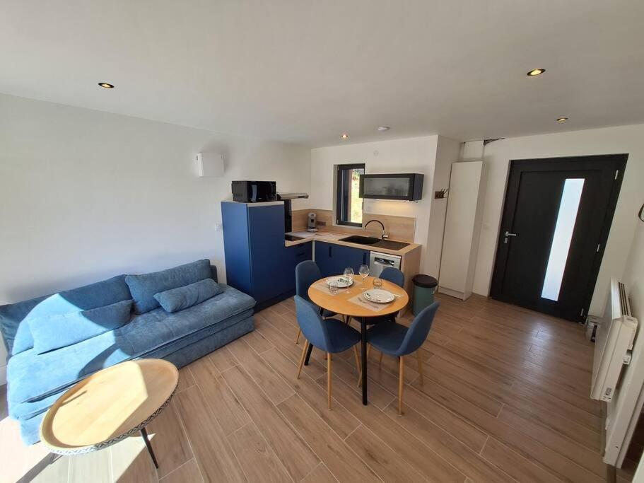 Logement Neuf A 2 Pas Du Lac La Bridoire Екстериор снимка