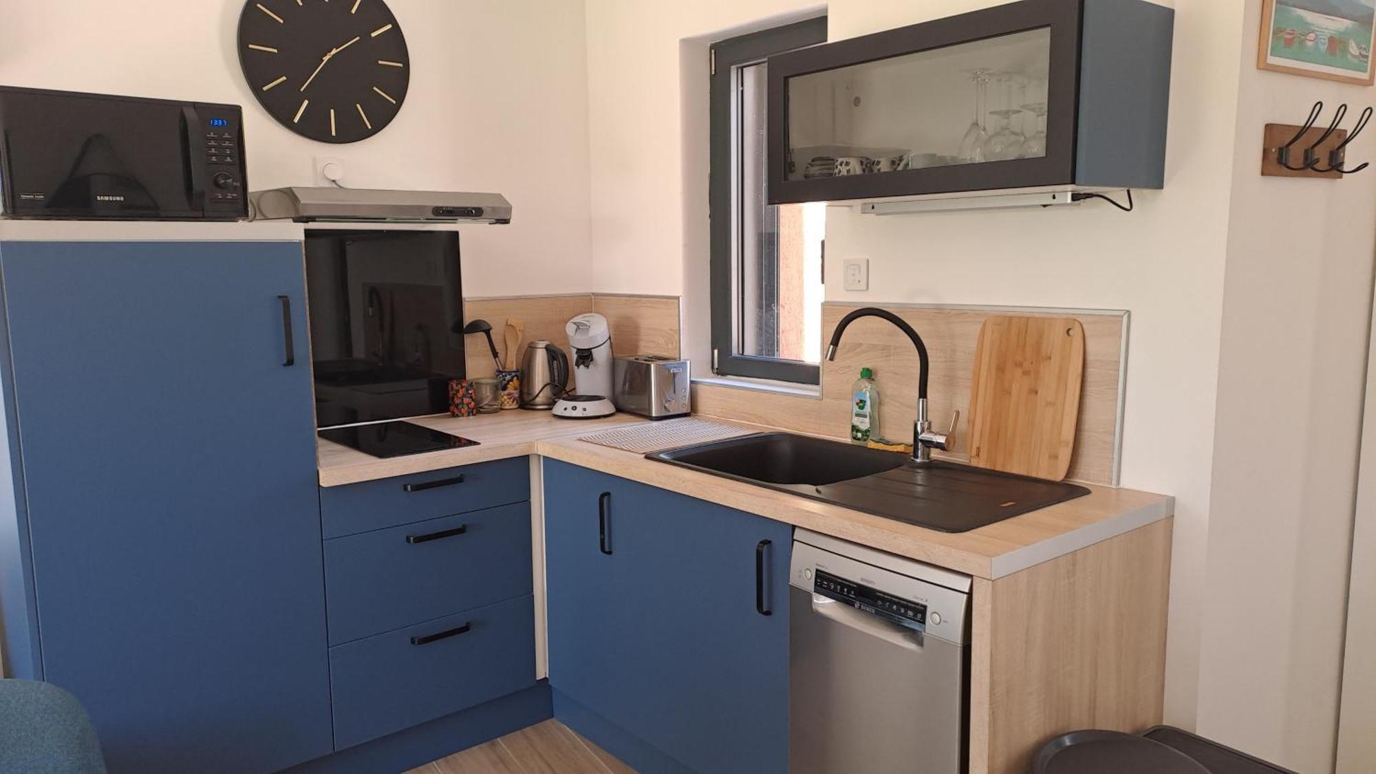 Logement Neuf A 2 Pas Du Lac La Bridoire Екстериор снимка