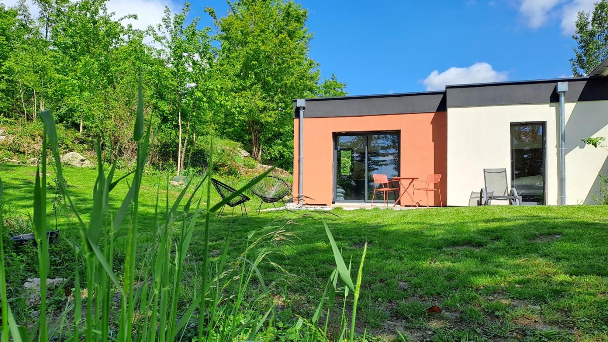 Logement Neuf A 2 Pas Du Lac La Bridoire Екстериор снимка